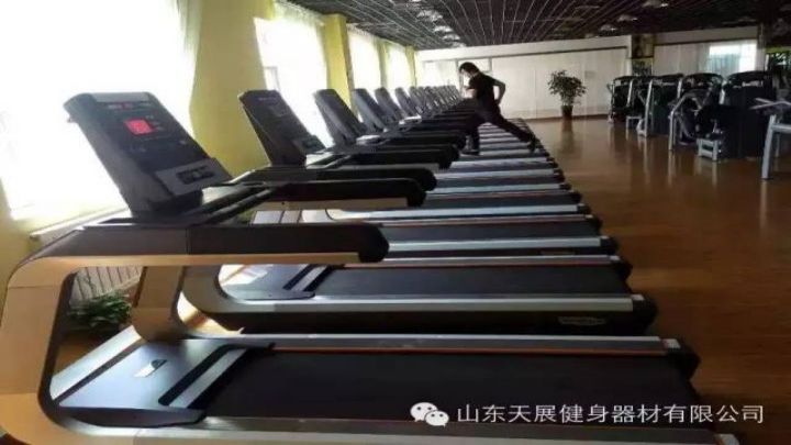 健身APP促進(jìn)商家的服務(wù)轉(zhuǎn)型，推動(dòng)健身行業(yè)轉(zhuǎn)型升級(jí)。